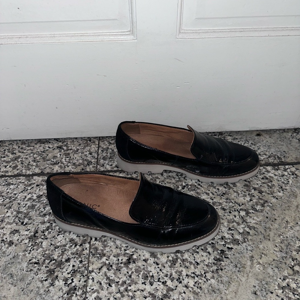 Vionic Kensley Loafers